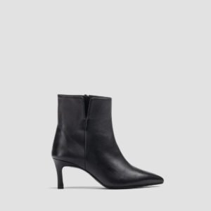 LOROYA – POINTED TOE ANKLE BOOTS UNISA BRAND