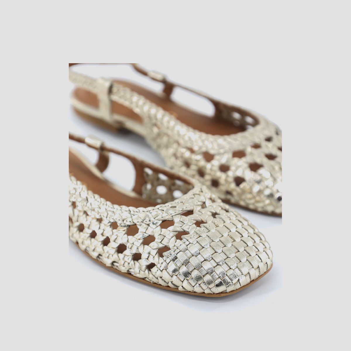 BREJO – BRAIDED FLAT SLING BACK