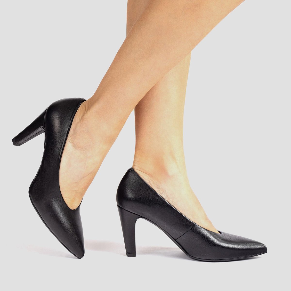 TAPECU – POINTED TOE PUMP