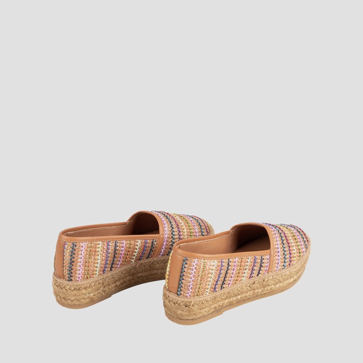 FLAT Espadrilles
